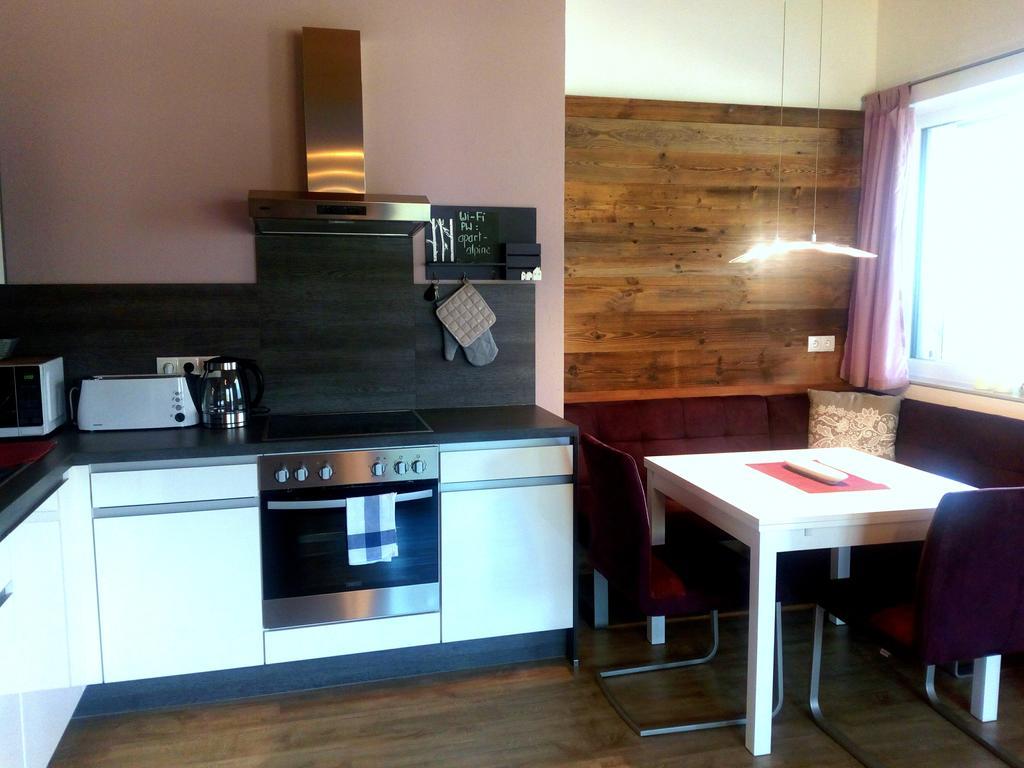 Alpine Appartement Oetz Esterno foto