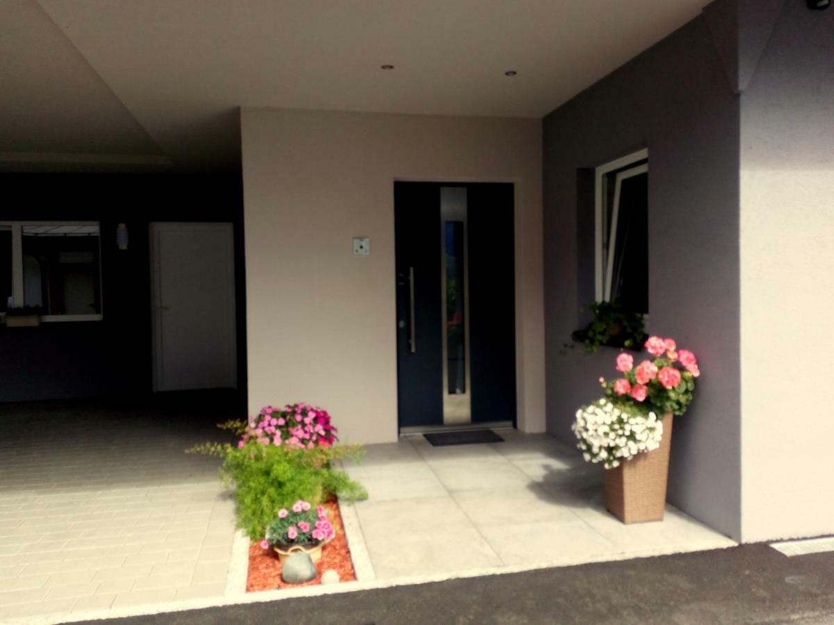 Alpine Appartement Oetz Esterno foto