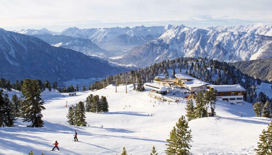 Alpine Appartement Oetz Esterno foto
